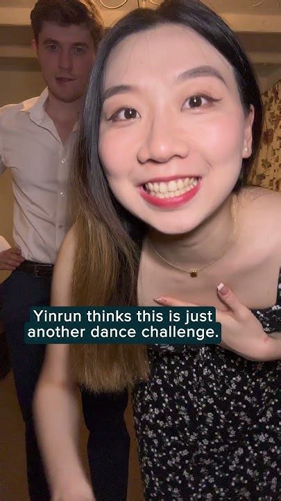 Boyfriend secretly learns Chinese to propose to girlfriend .